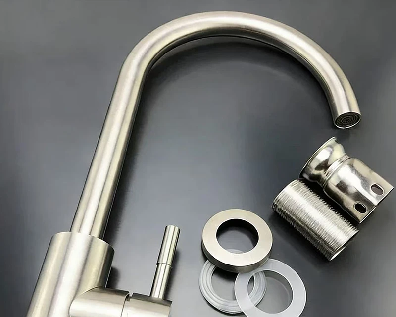 Tataiso e Feletseng ea Lipompo tsa Bathroom