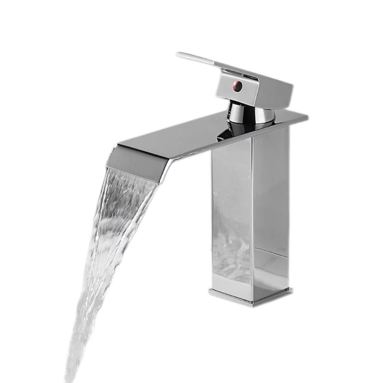 Phororo ea Phororo ea Chrome-Plated Flat-Spout e Chesang le ea Metsi a Batang